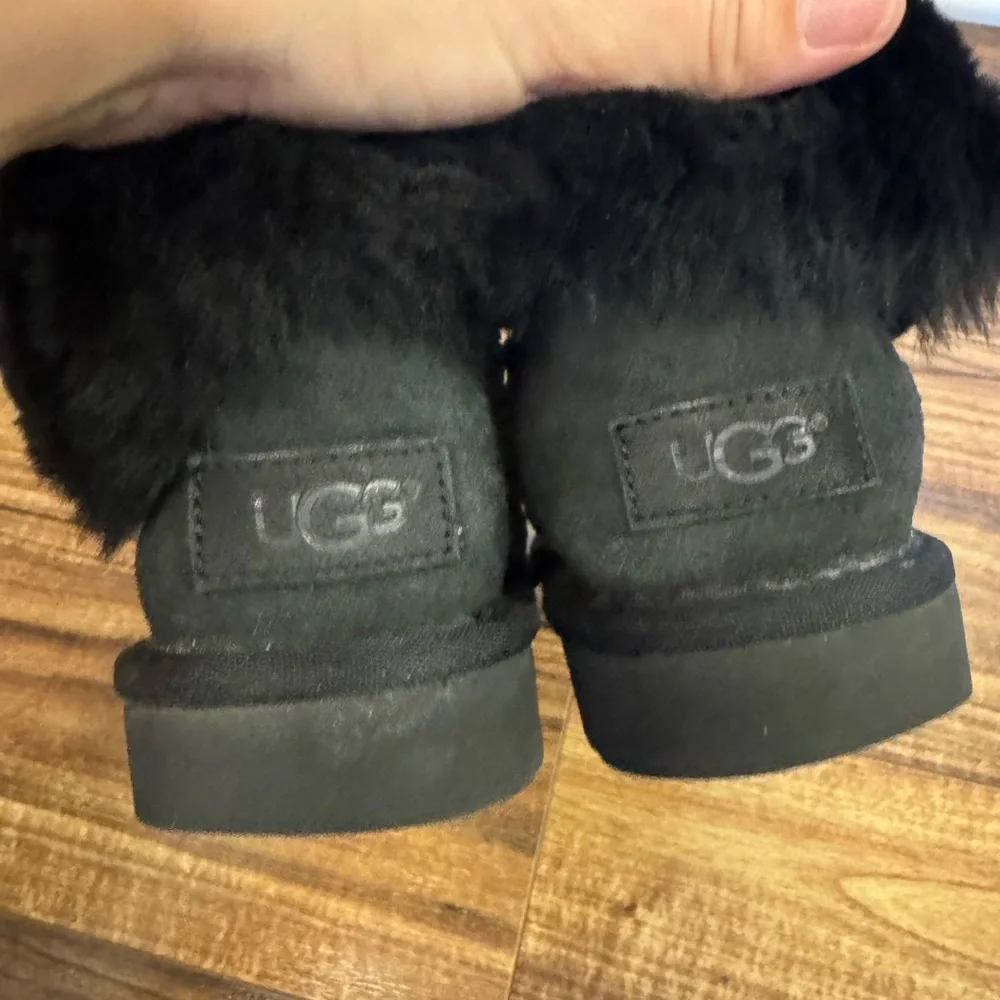Ugg Black Suede Ankle Boots - Picture 6 of 7